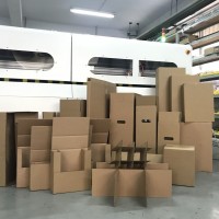 澳派全自動(dòng)數(shù)控紙箱機(jī)--專業(yè)解決散單多、定制單多問題。